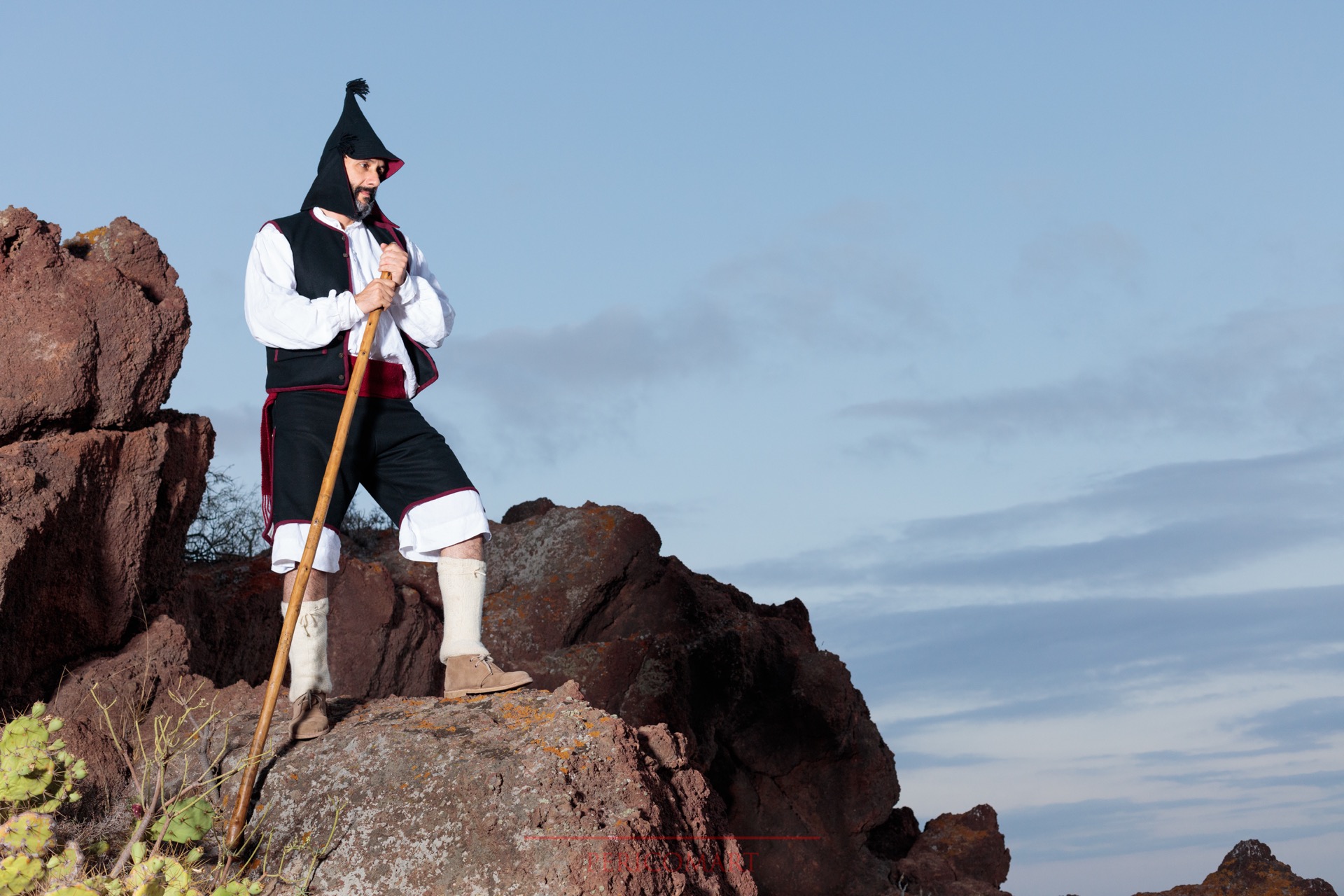 Representación con la vestimenta tradicional del siglo XIX del Pastor de Gran Canaria.